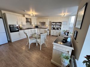 Photo 5- click for photo gallery